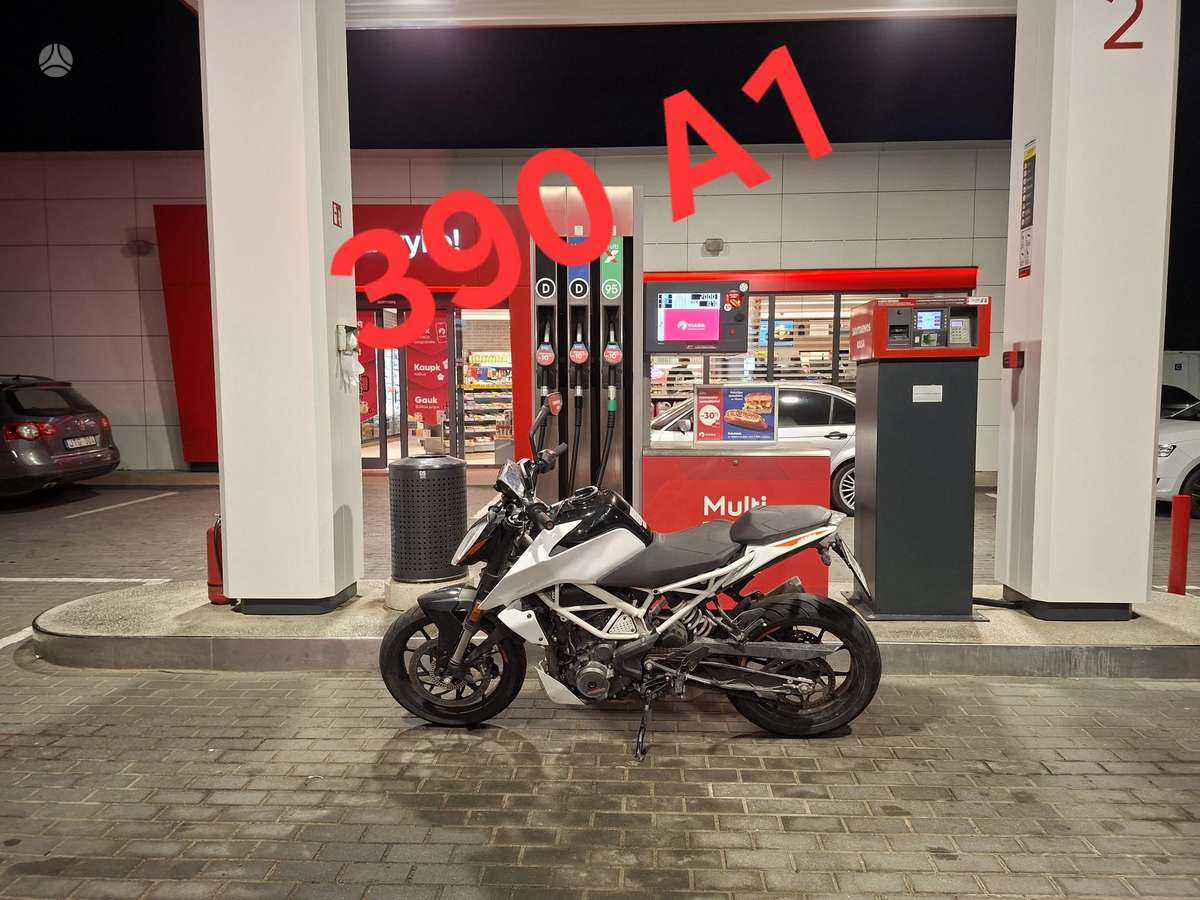 KTM Duke 125cc, street / classic