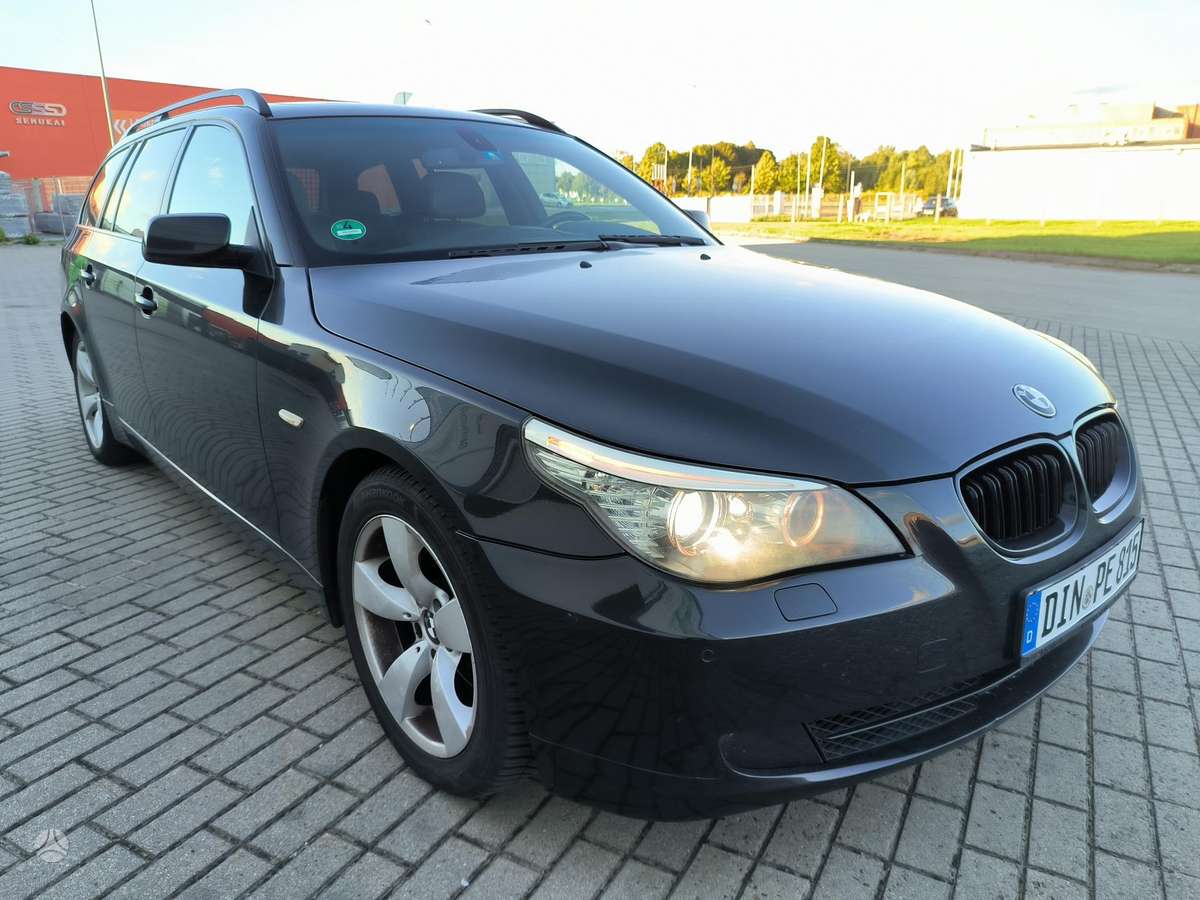 BMW 520, 2.0 l., universalas