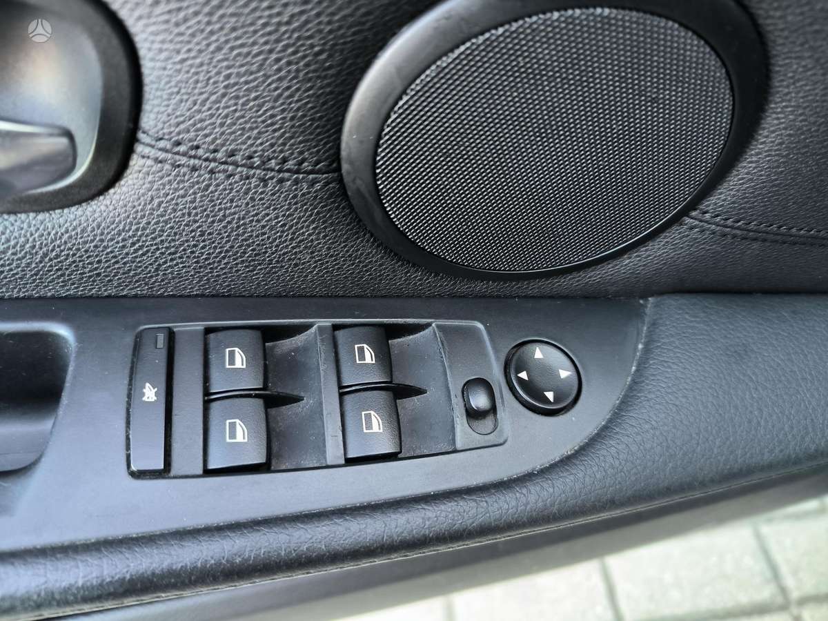 BMW 520, 2.0 l., universalas