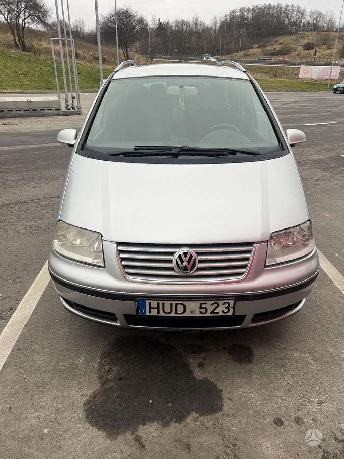 Volkswagen Sharan - 9