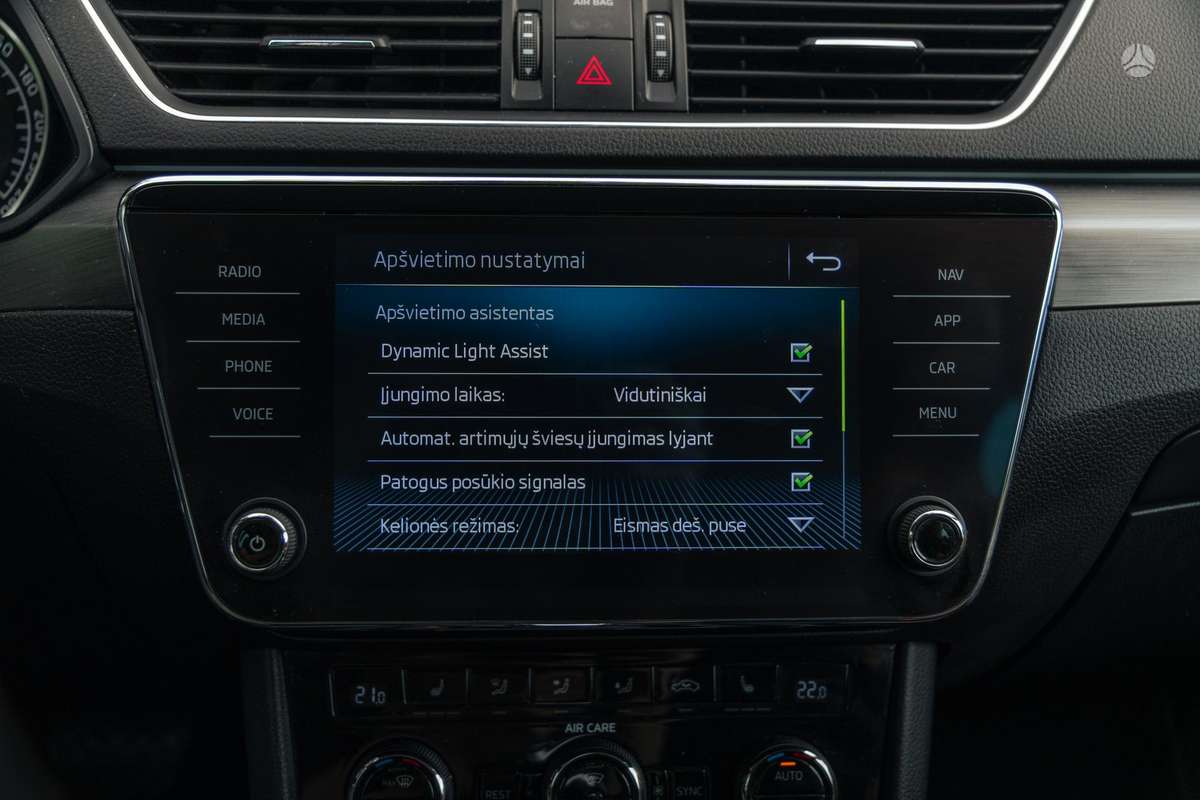 Skoda Superb, 1.8 l., wagon