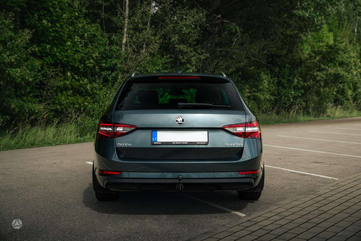 Škoda Superb - 4
