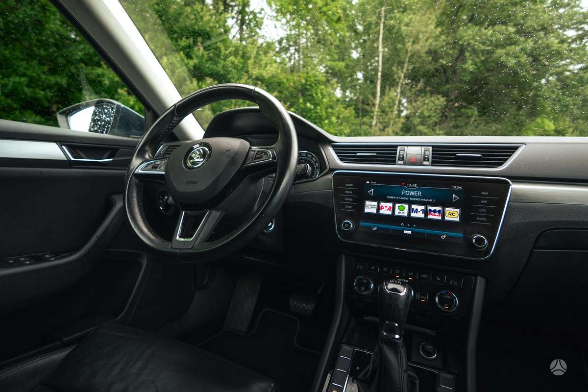 Skoda Superb, 1.8 l., wagon