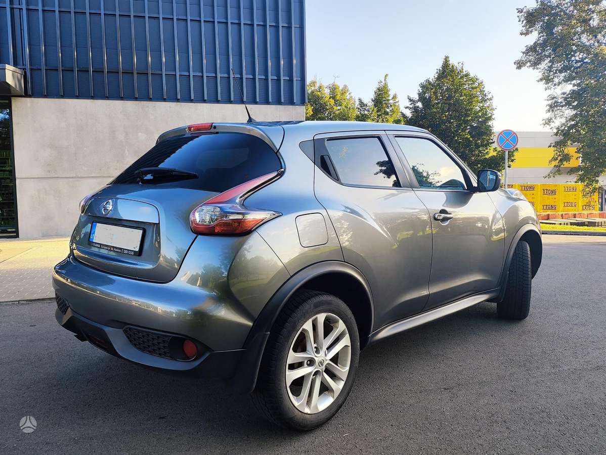Nissan Juke, 1.6 l., Хэтчбек