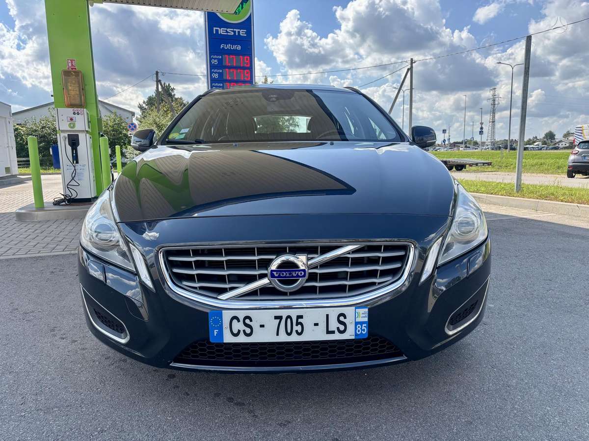Volvo V60, 2.4 l., Универсал