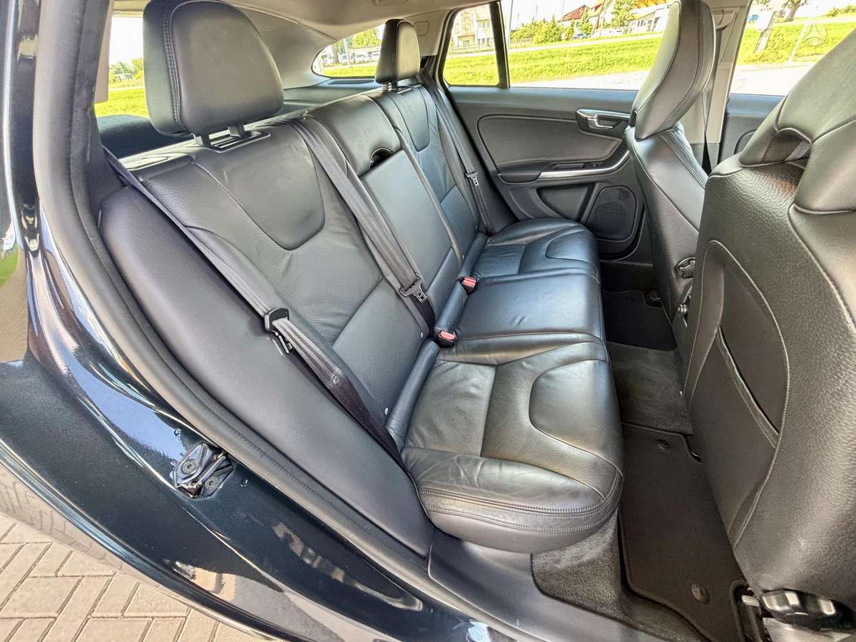 Volvo V60, 2.4 l., Универсал