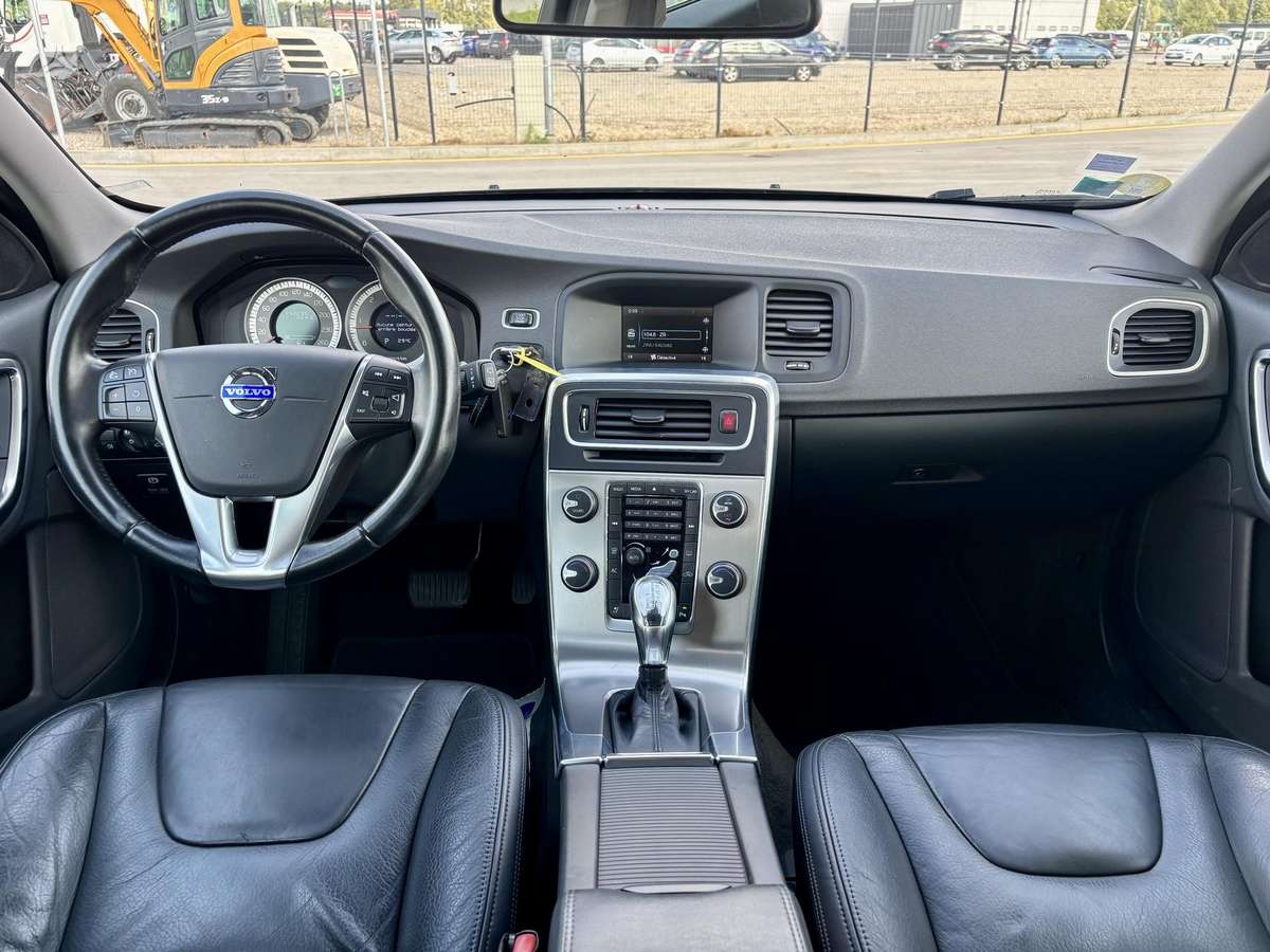Volvo V60, 2.4 l., Универсал