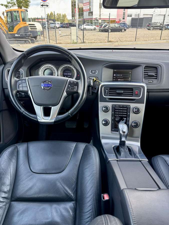 Volvo V60, 2.4 l., Универсал