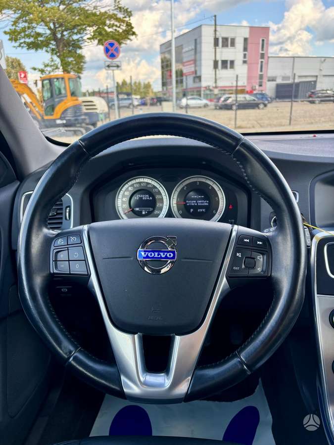 Volvo V60, 2.4 l., Универсал