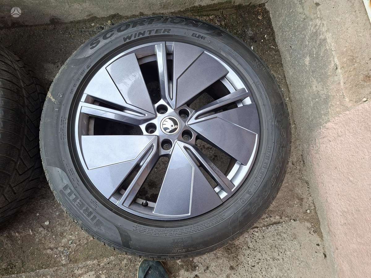 Skoda ENYAQ, light alloy, R19