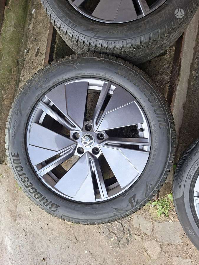 Skoda ENYAQ, легкосплавные , R19