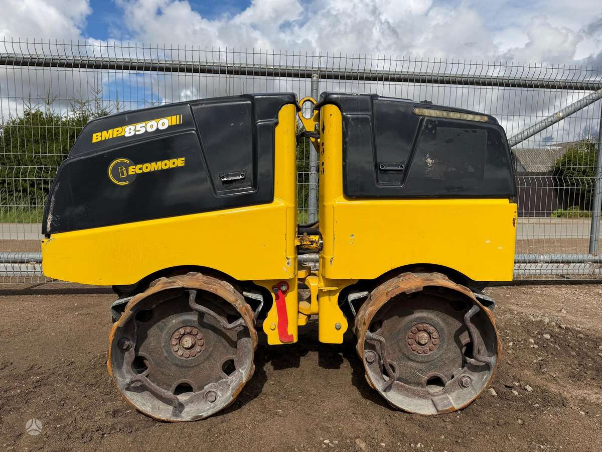 Bomag BMP8500, vibrator / compactor