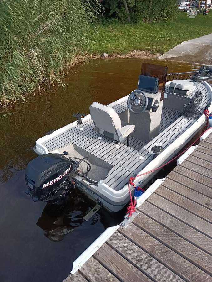 Terhi Sea fun, plastikinės valtys