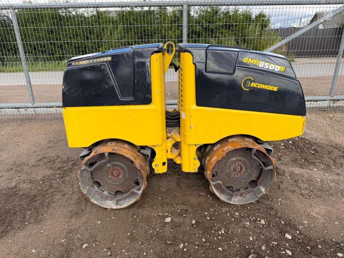 Bomag BMP8500, vibro technika