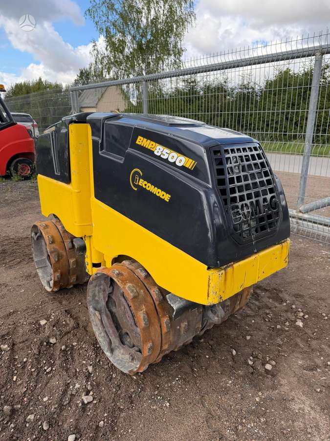 Bomag BMP8500, vibro technika