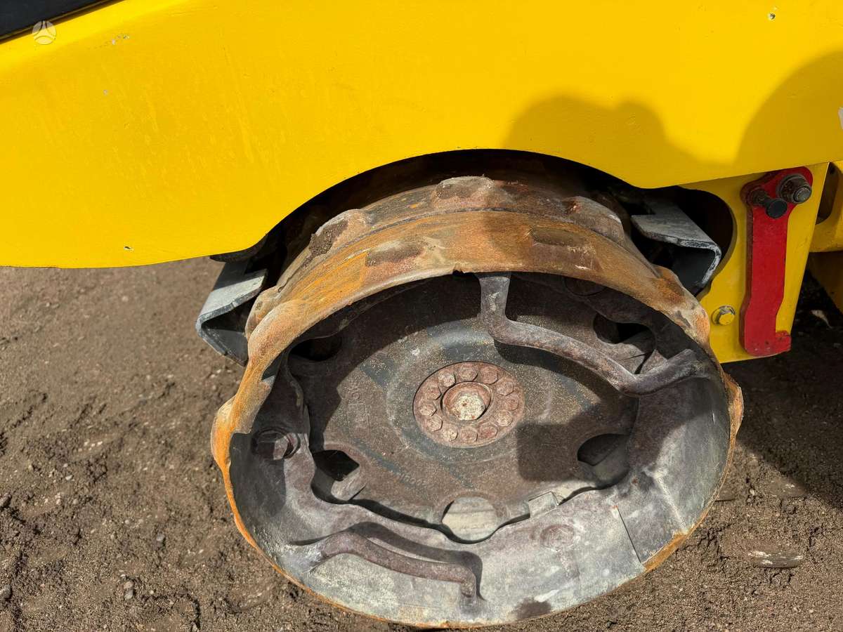 Bomag BMP8500, vibrator / compactor