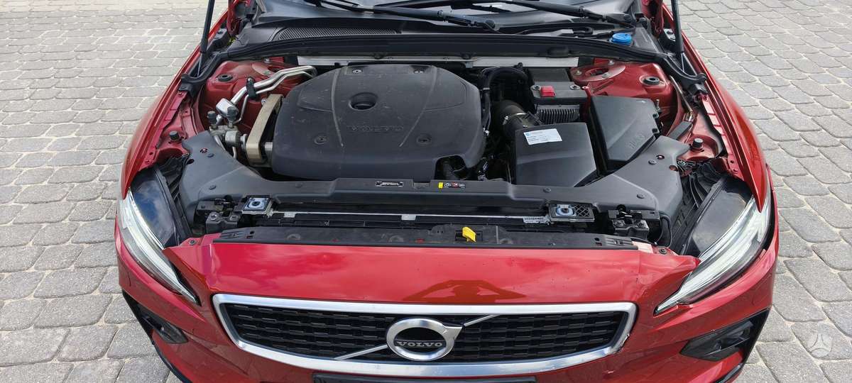 Volvo S60, 2.0 l., Седан