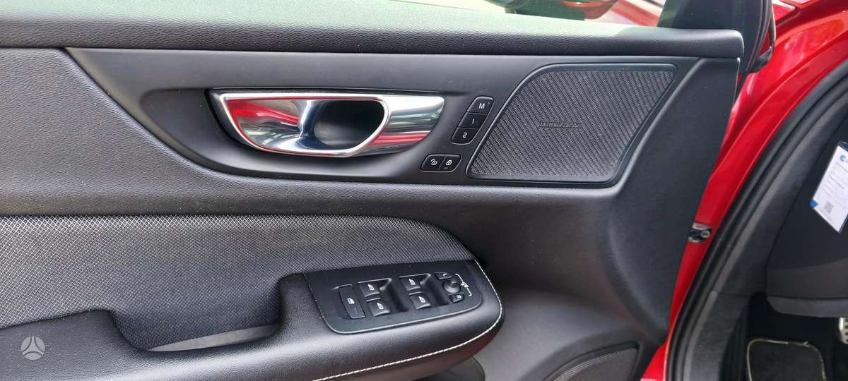Volvo S60, 2.0 l., Седан