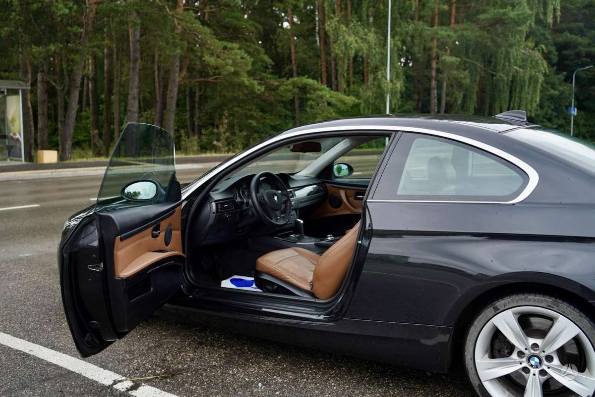 BMW 325, 3.0 l., coupe