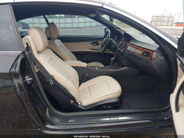 BMW 335, sedanas
