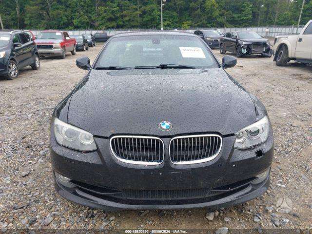 BMW 335, Седан