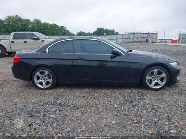 BMW 335, Седан