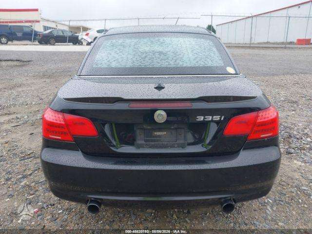 BMW 335, saloon / sedan