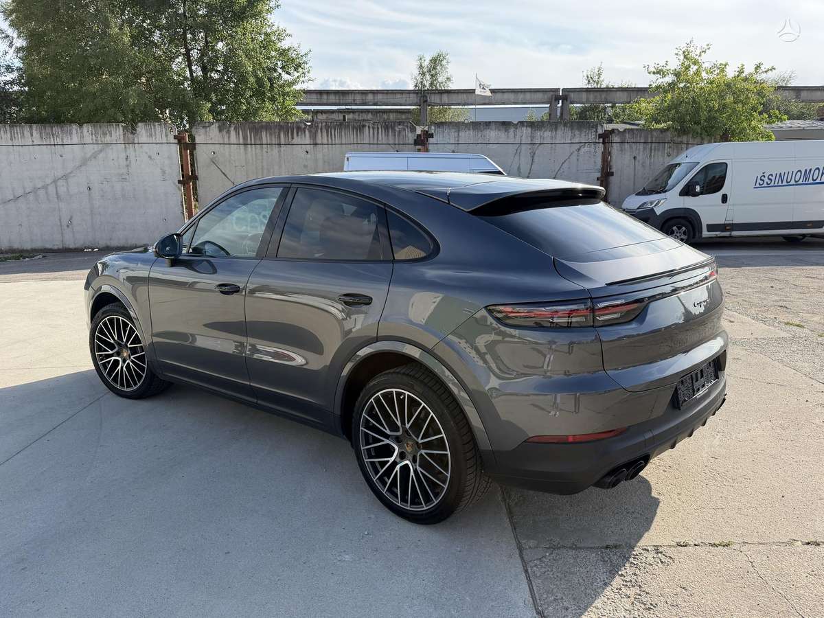 Porsche Cayenne Coupe - 6