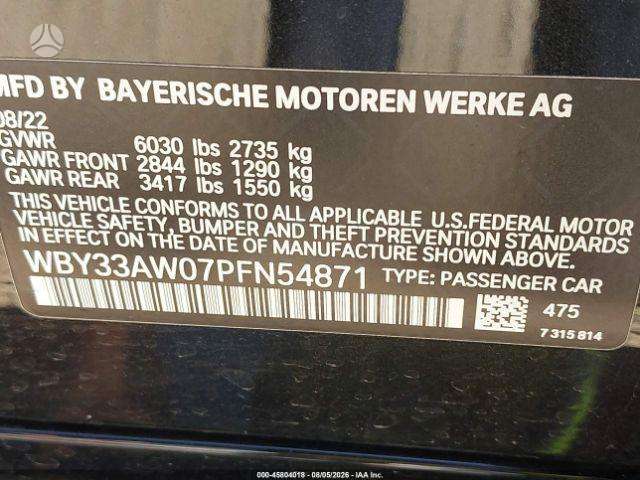 BMW i4, Седан