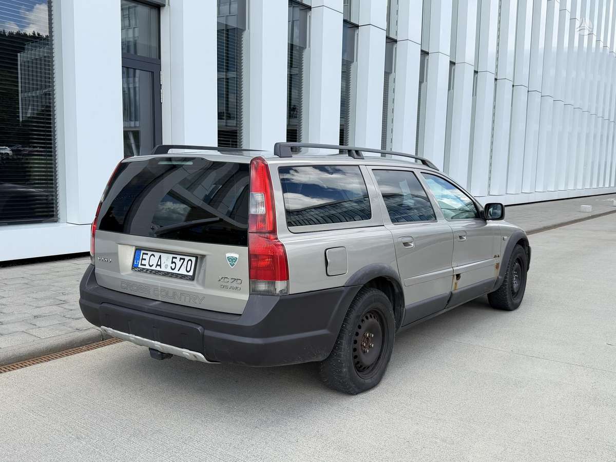 Volvo XC70, 2.4 l., Универсал
