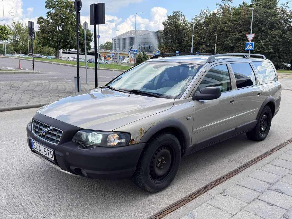 Volvo XC70, 2.4 l., Универсал