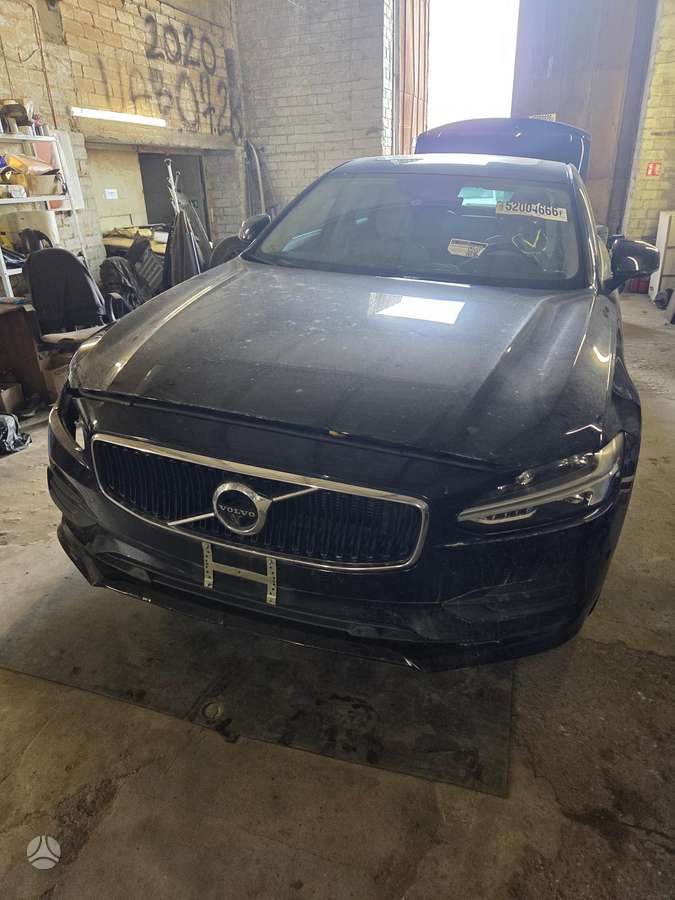 Volvo S90 Dalis siunčiame