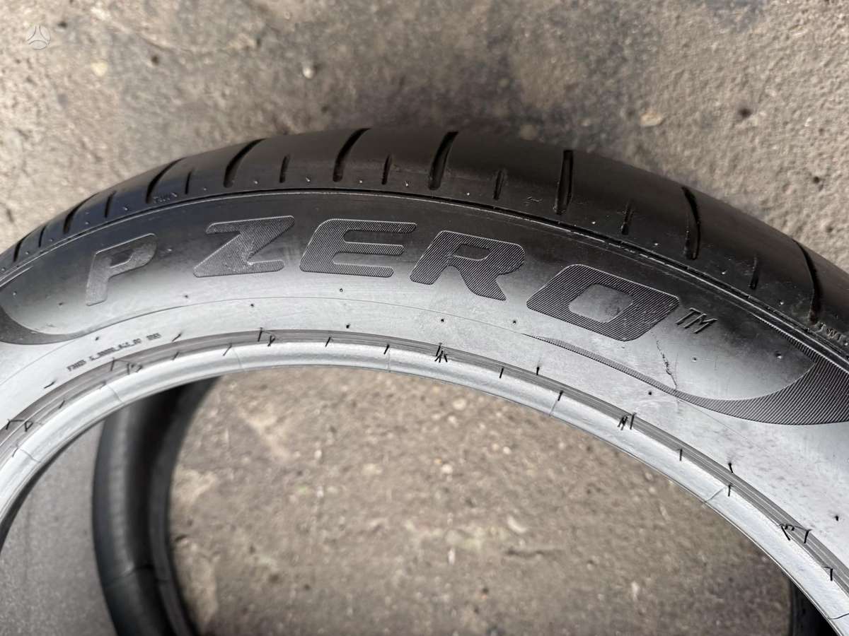 Pirelli P Zero, летние 285/40 R22