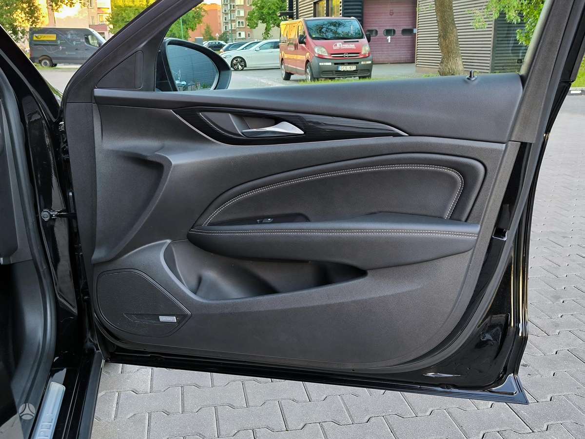 Opel Insignia, 2.0 l., Универсал