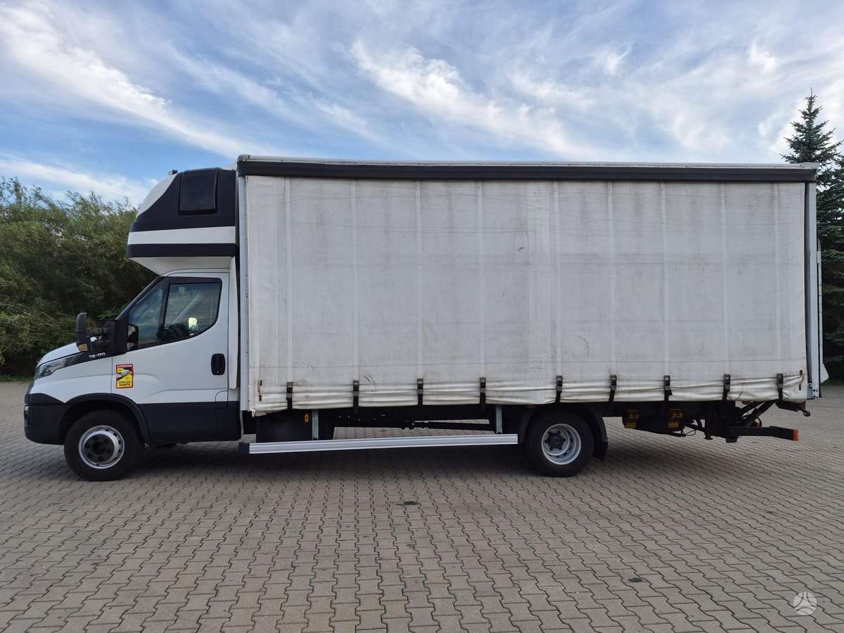 Iveco Daily, dropside with curtains