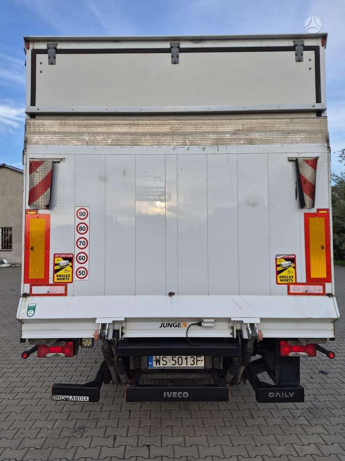 Iveco Daily, dropside with curtains