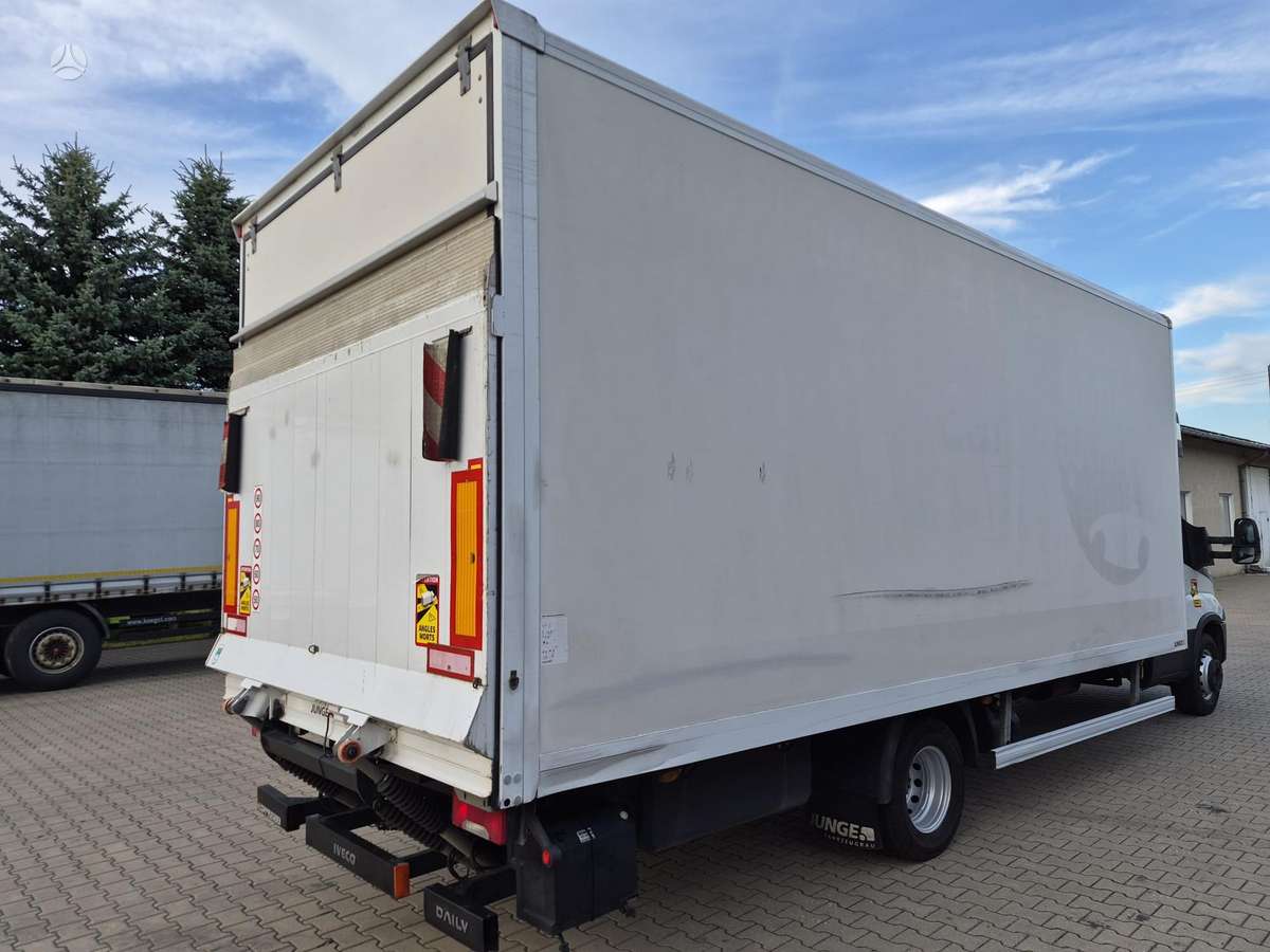 Iveco Daily, dropside with curtains