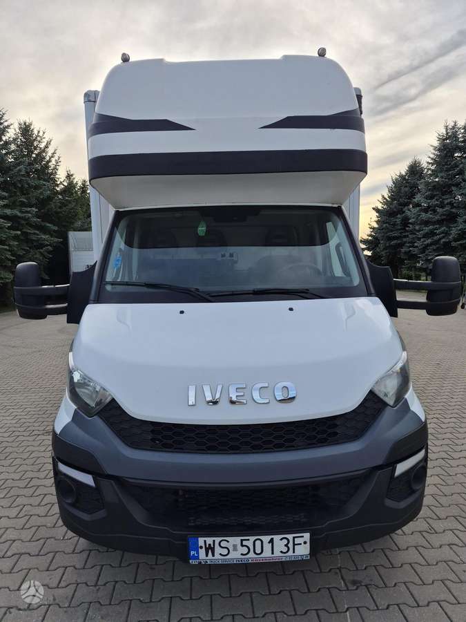 Iveco Daily, dropside with curtains
