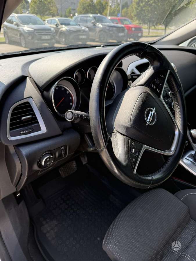 Opel Astra, 1.6 l., hatchback