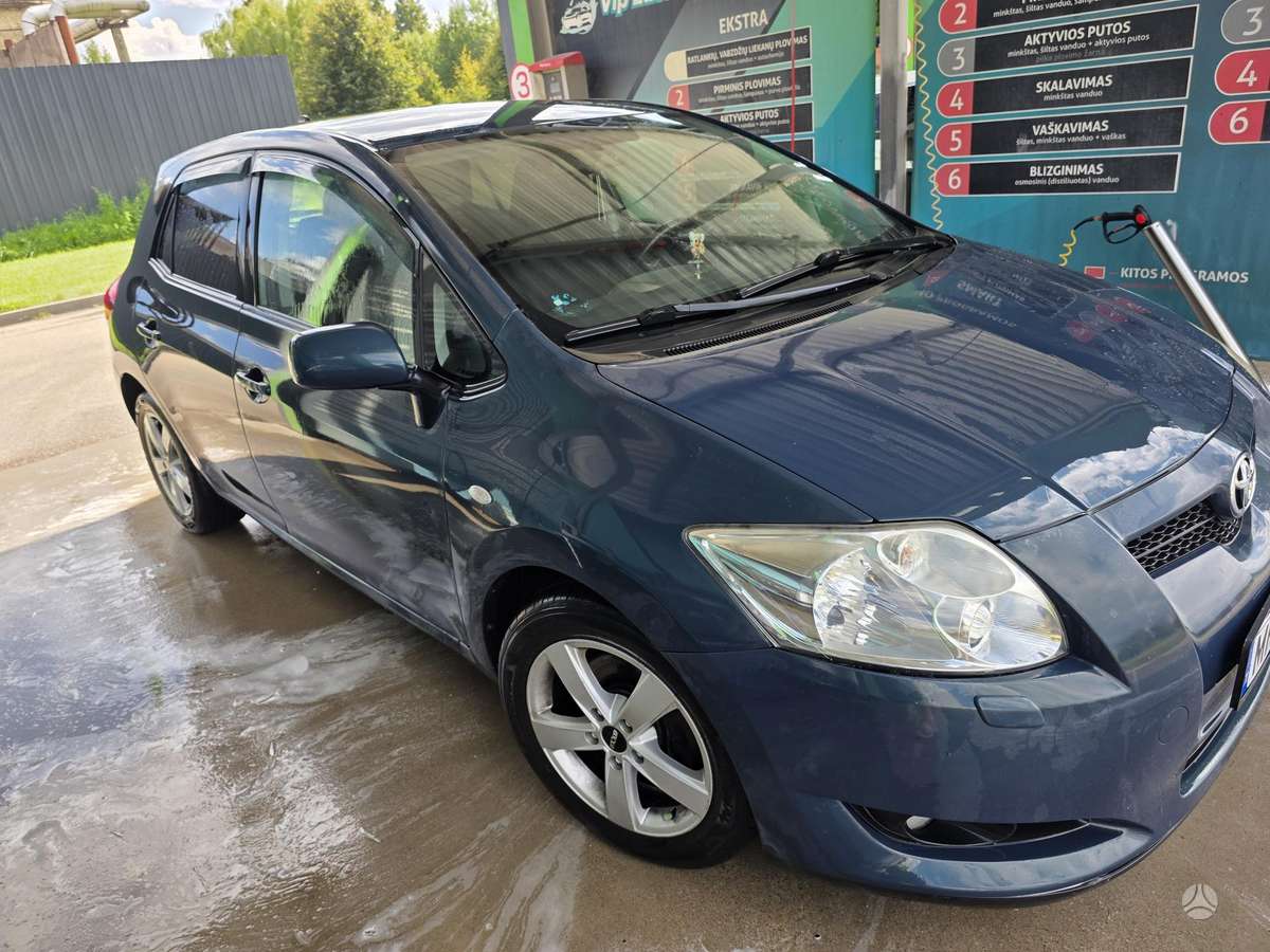 Toyota Auris - 3