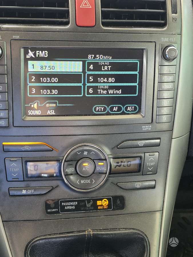 Toyota Auris - 9