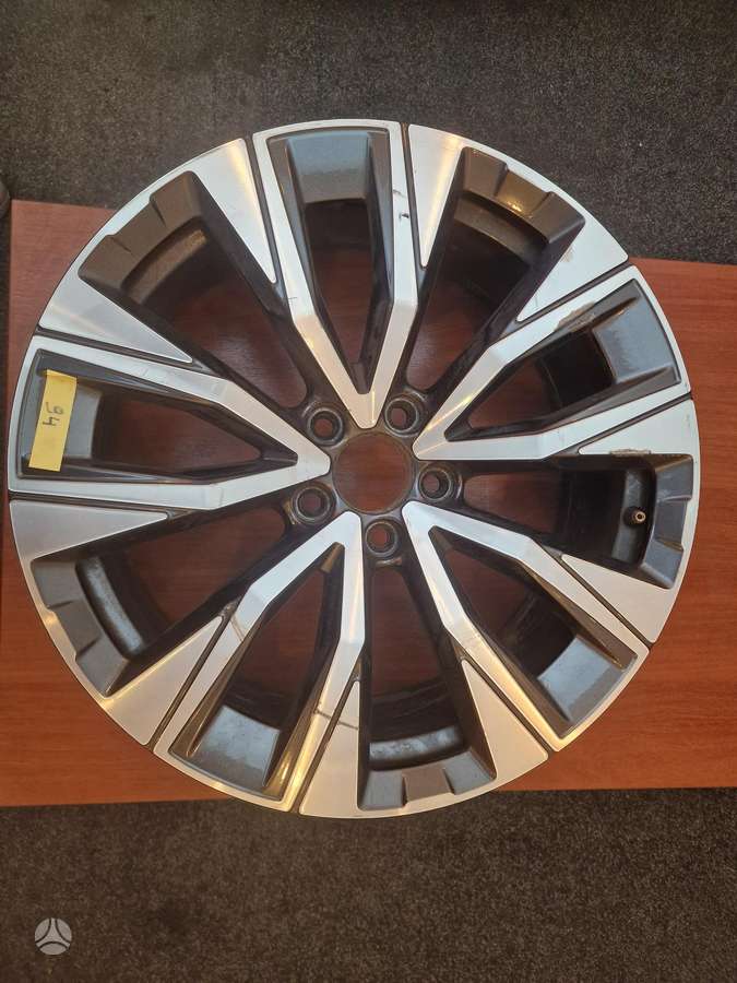 Volvo, light alloy, R19