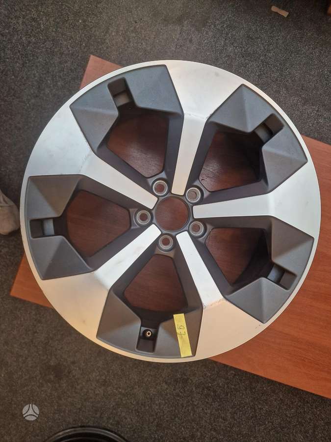 Volvo, light alloy, R19