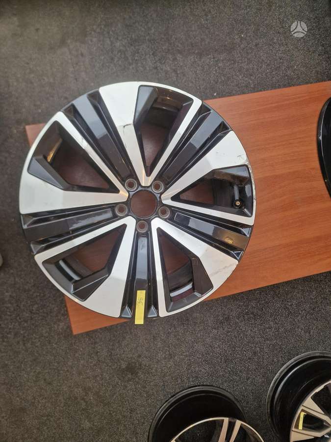 Volvo, light alloy, R19