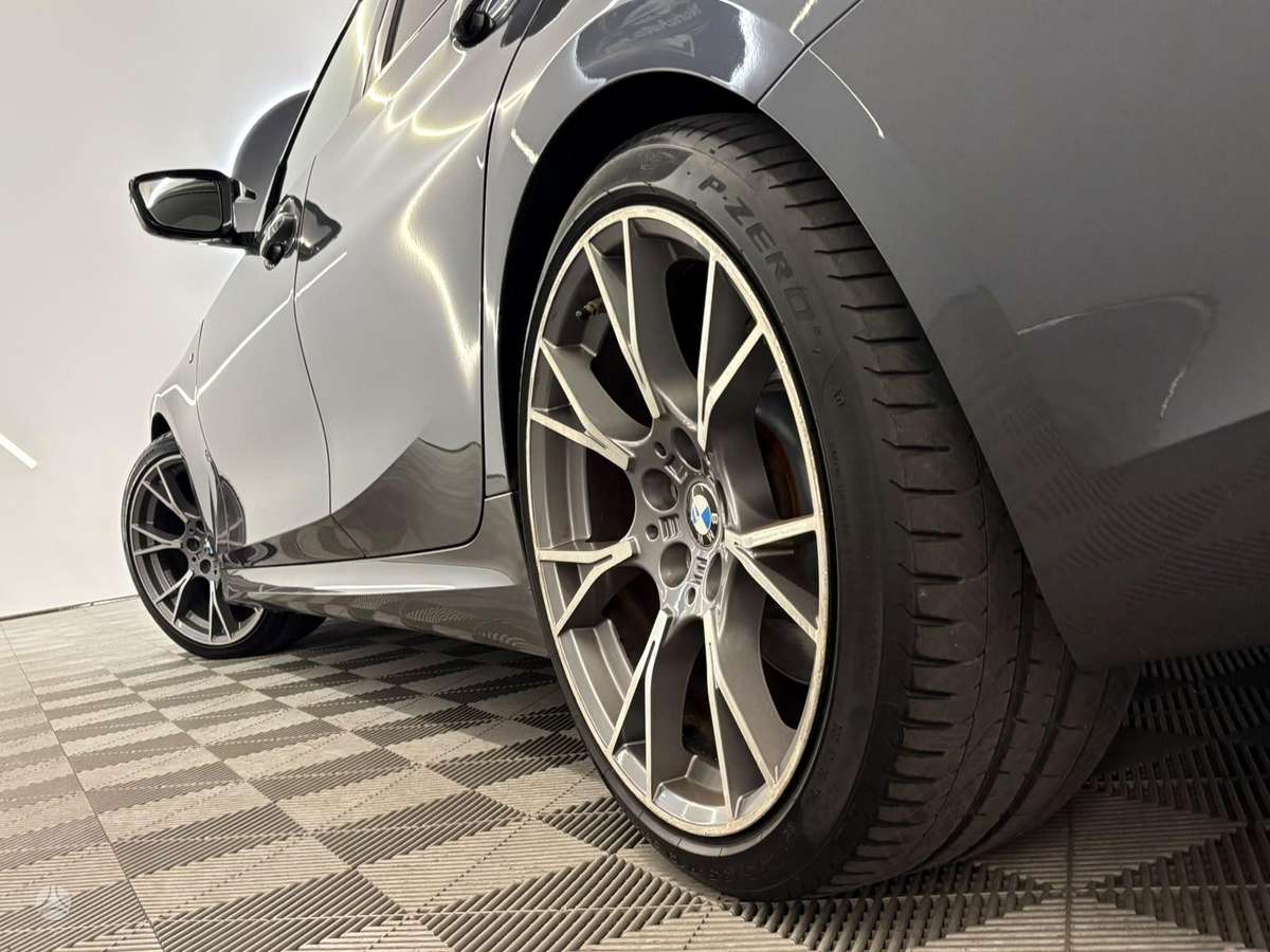 BMW 320, 2.0 l., Седан