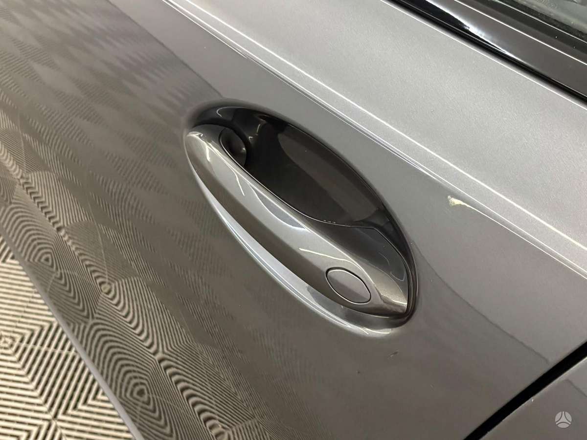 BMW 320, 2.0 l., Седан