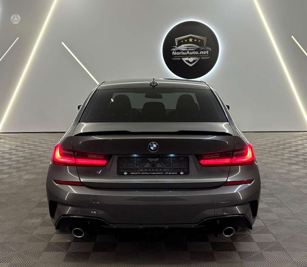 BMW 320, 2.0 l., Седан