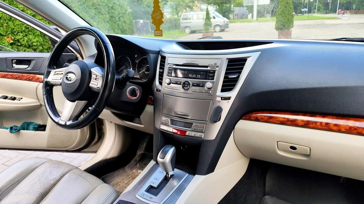 Subaru Outback, 2.5 l., Универсал