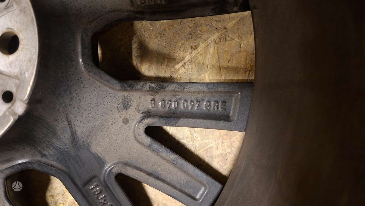 BMW 7 serija, 8745915, Cen30828