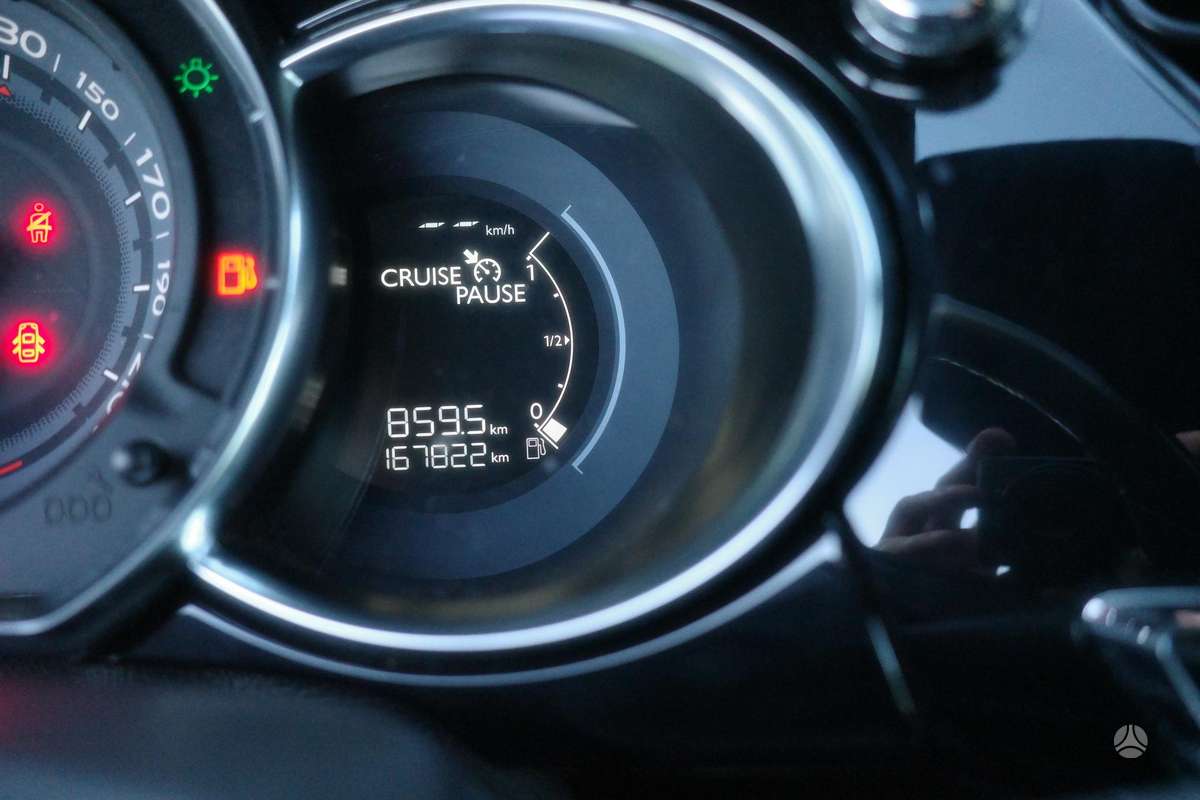 Citroen DS3, 1.2 l., hatchback